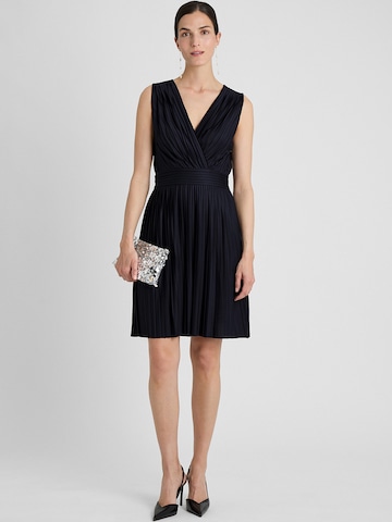 Guido Maria Kretschmer Women Kleid 'Linn' in Blau