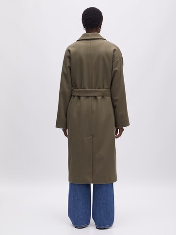 Cappotto di mezza stagione 'Santo' di EDITED in verde