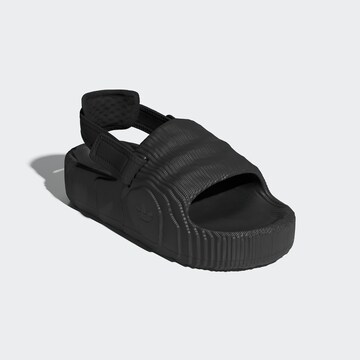ADIDAS ORIGINALS - Sandalias 'Adilette 22 XLG' en negro