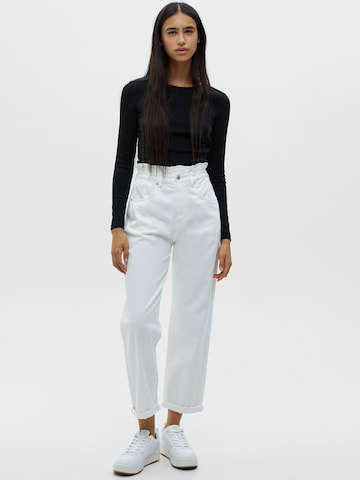 Pull&Bear Regular Hose in Weiß: Vorderseite