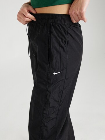 Nike Sportswear Wide leg Παντελόνι σε μαύρο