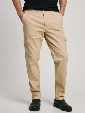 Pepe Jeans Slimfit Cargobroek in Beige: voorkant