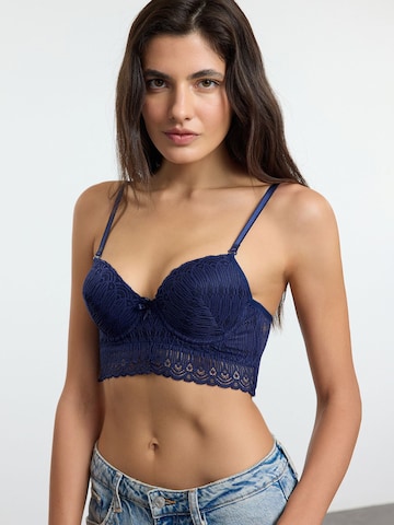 Bustier Soutien-gorge Trendyol en bleu : devant