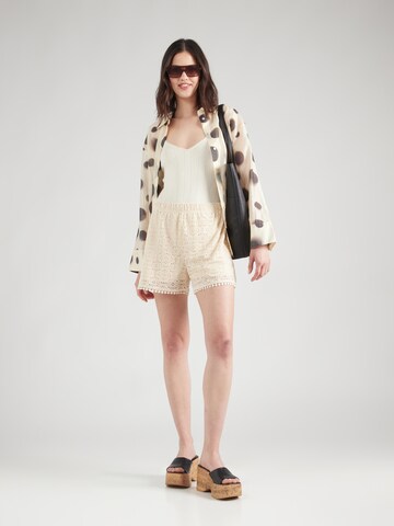 VERO MODA Regular Shorts 'VMMAYA' in Beige