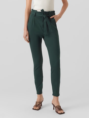 Vero Moda Tall Slimfit Παντελόνι πλισέ 'VMEva' σε πράσινο: μπροστά