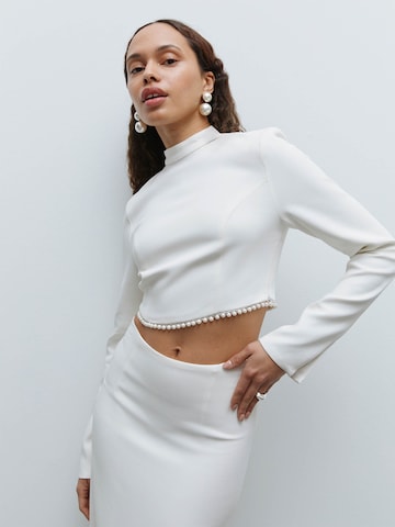 Fleur by Kaviar Gauche Pusero 'Bridal' värissä valkoinen: etupuoli