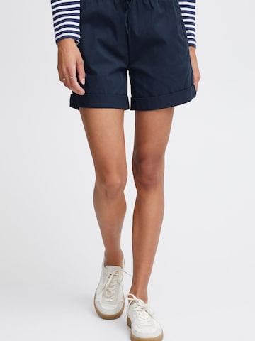 Oxmo Loose fit Chino trousers ' Chanel ' in Blue: front