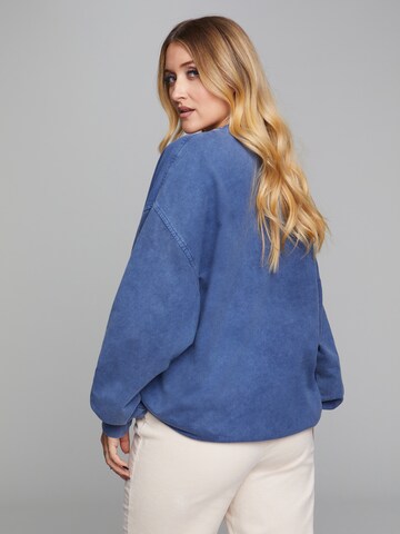 ABOUT YOU x Sharlota - Sudadera 'Franca' en azul