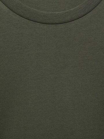 MANGO MAN Bluser & t-shirts 'CHERLO' i grøn