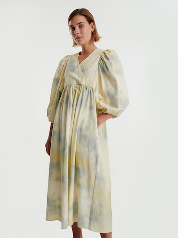 Rochie 'Felice' de la EDITED pe mai multe culori: față