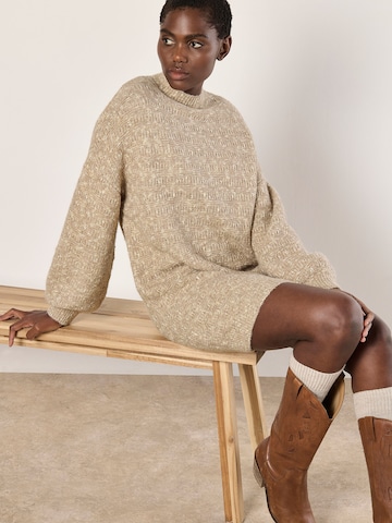 Apricot Gebreide jurk in Beige: voorkant