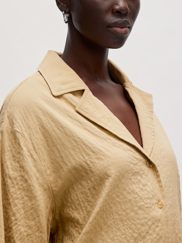 EDITED Blouse 'Chris' in Beige