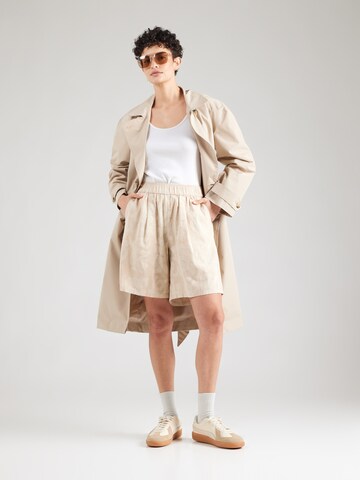 ELEMENT Regular Bundfaltenshorts in Beige
