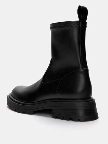 Stivaletto di Pull&Bear in nero