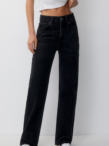 Pull&Bear Regular Jeans in Schwarz: Vorderseite