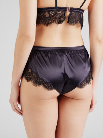 Hunkemöller Bugyi 'Valerie' - fekete