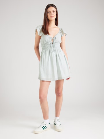 HOLLISTER Kleid in Grün: Vorderseite