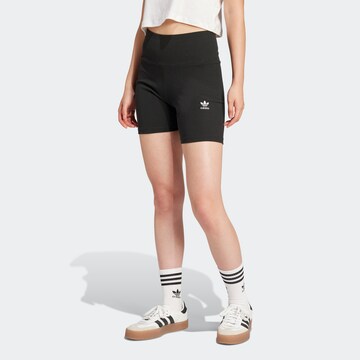 ADIDAS ORIGINALS Skinny Shorts 'Essentials' in Schwarz: Vorderseite