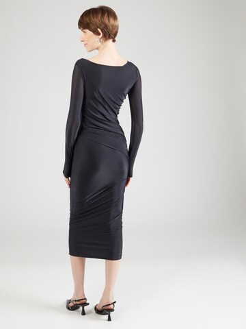 PINKO - Vestido en negro