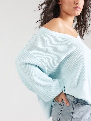 Kamila Šikl Sweater 'Mila' in Blue