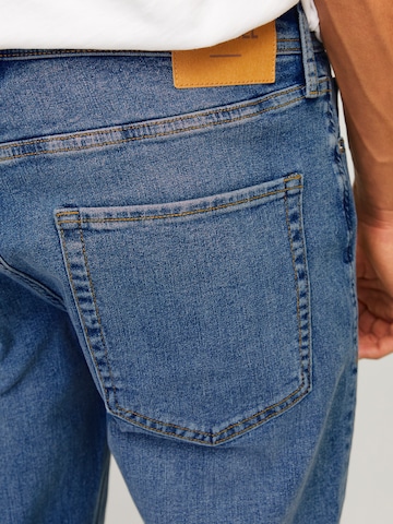 Tapered Jeans 'JREBADAM JJCRAFT' de la JJ Rebel pe albastru