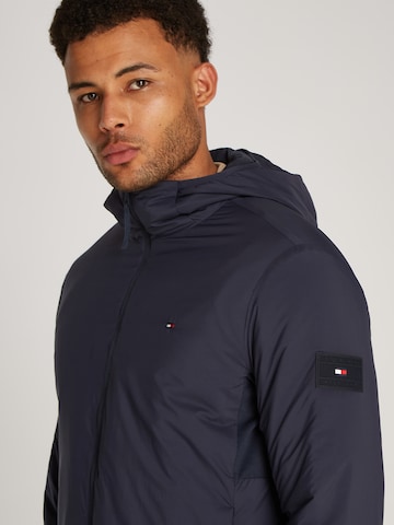 Veste mi-saison TOMMY HILFIGER en bleu